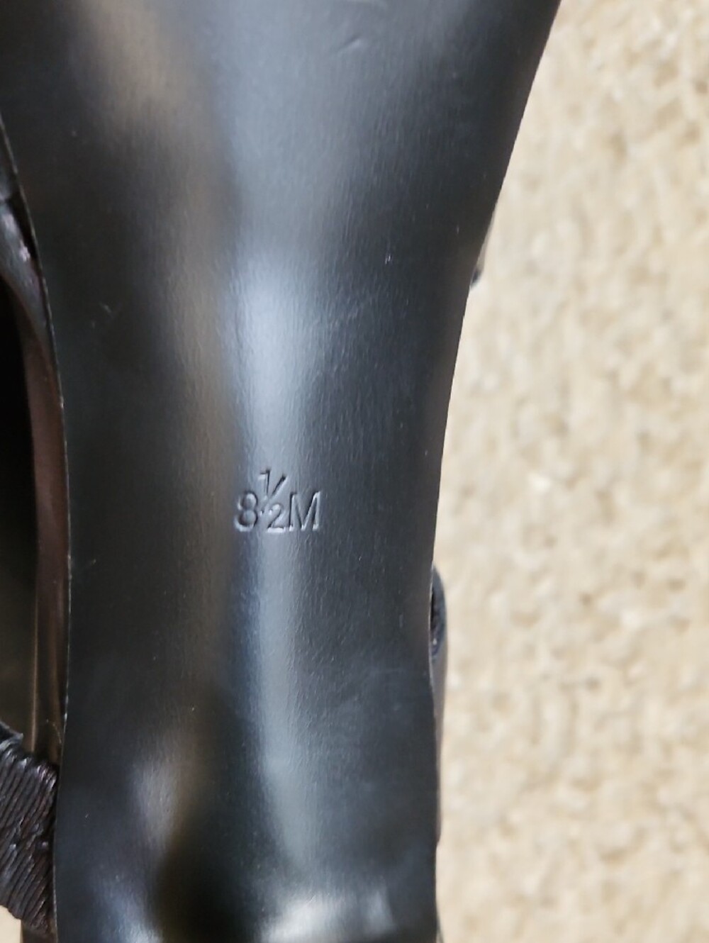 Guess Size 8.5 Women's Black Heels - Picture 10 of 11